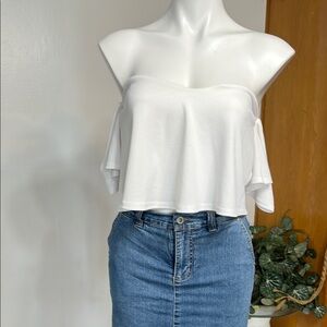 Boohoo White Off-Shoulder Crop Top